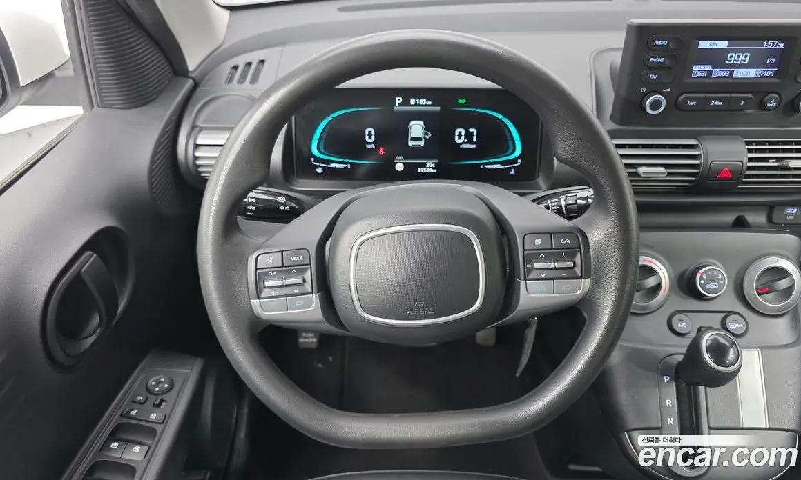 Hyundai Casper 2022 1.0 автомат (гидро), фото 13