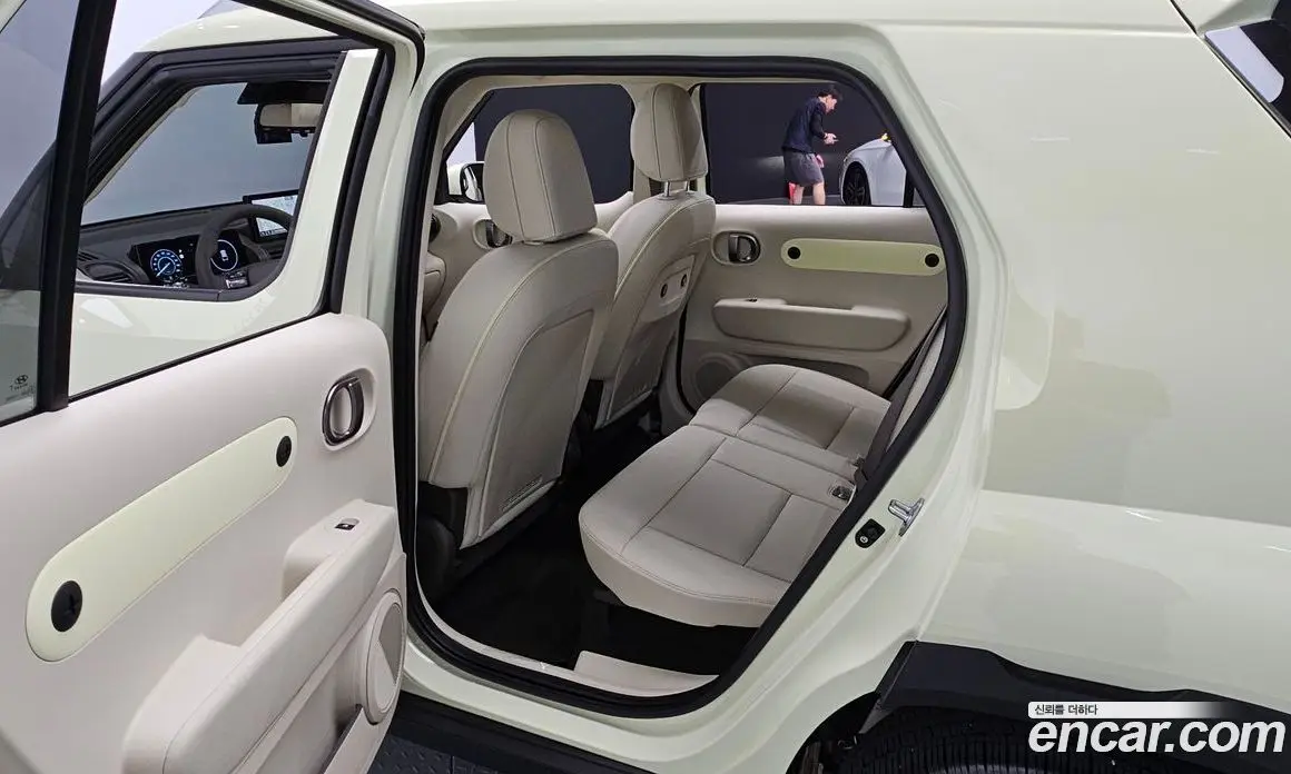 Hyundai Casper 2024 0.2 автомат (гидро), фото 18