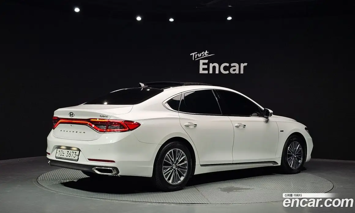 Hyundai Grandeur 2019 2.4 автомат (гидро), фото 2 Hyundai Grandeur 2019 2.4 автомат (гидро), фото 2