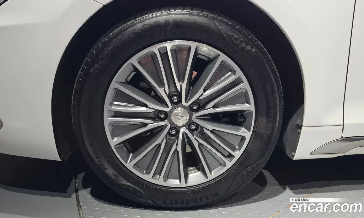 Hyundai Grandeur 2019 2.4 автомат (гидро), фото 5 Hyundai Grandeur 2019 2.4 автомат (гидро), фото 5