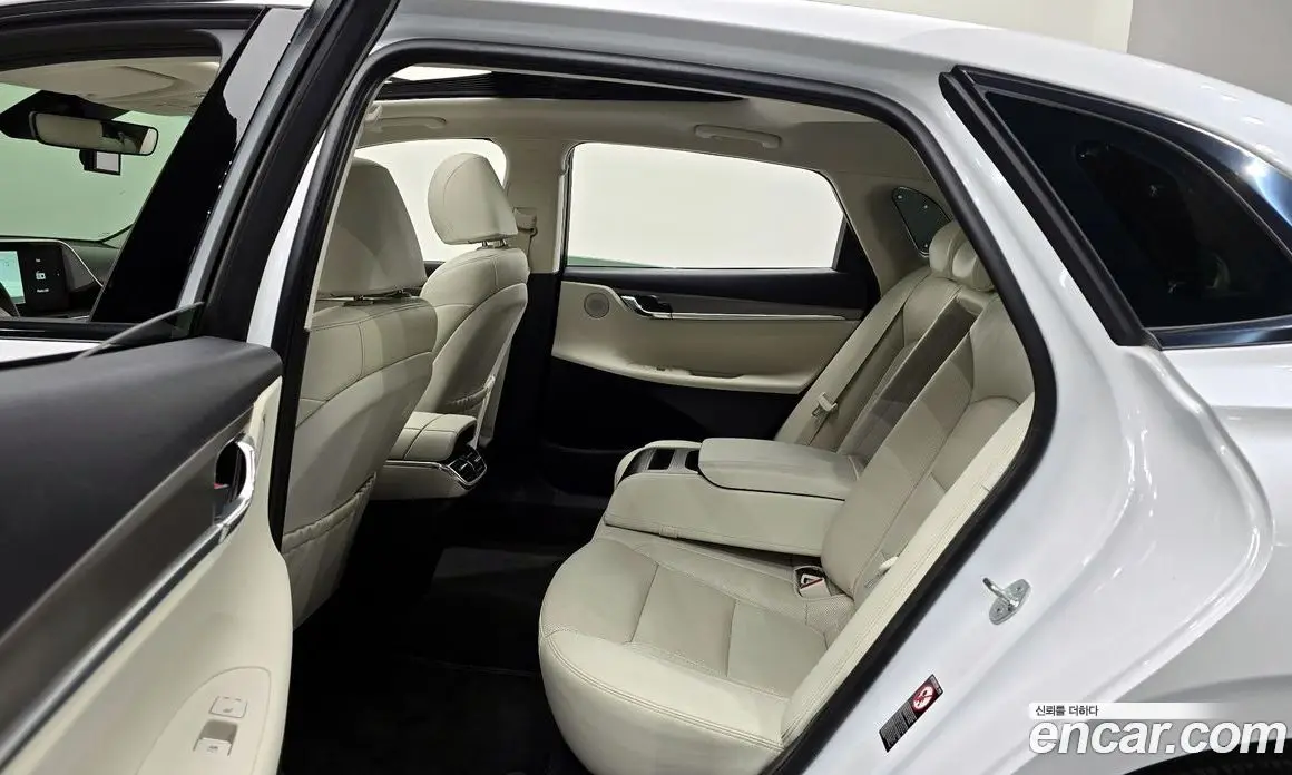 Hyundai Grandeur 2021 2.5 автомат (гидро), фото 18 Hyundai Grandeur 2021 2.5 автомат (гидро), фото 18