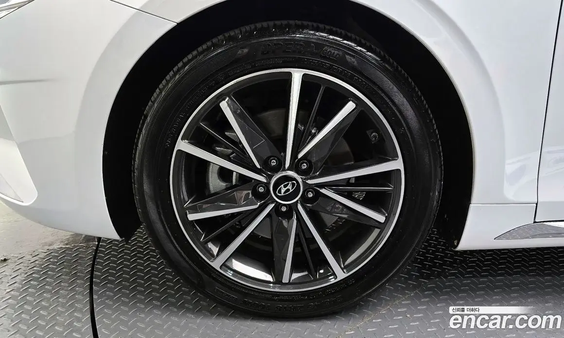 Hyundai Grandeur 2021 2.5 автомат (гидро), фото 5 Hyundai Grandeur 2021 2.5 автомат (гидро), фото 5