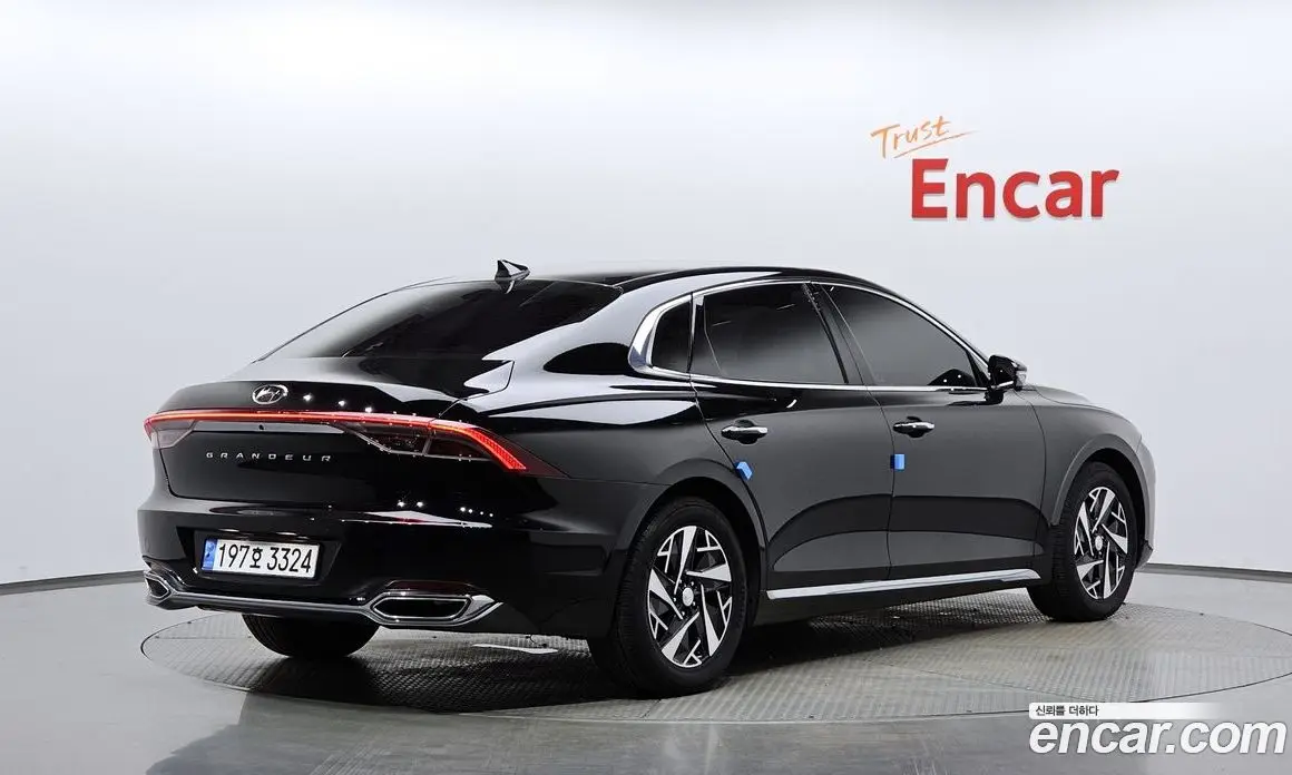 Hyundai Grandeur 2022 2.4 автомат (гидро), фото 1 Hyundai Grandeur 2022 2.4 автомат (гидро), фото 1