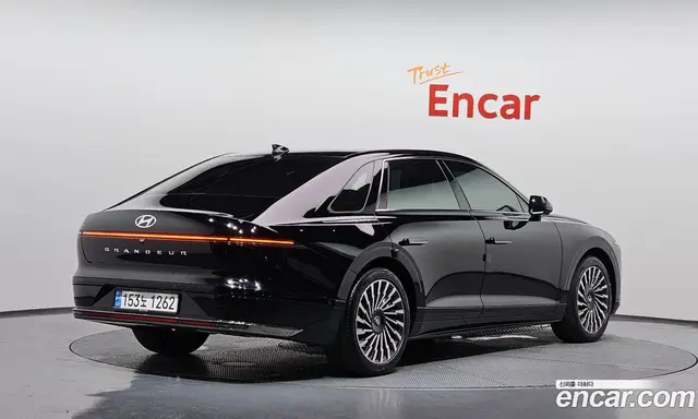Hyundai Grandeur 2023 1.6 автомат (гидро), миниатюра 2