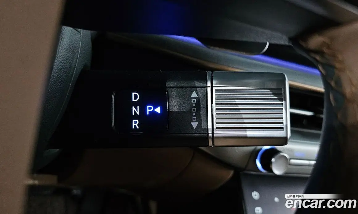 Hyundai Grandeur 2023 1.6 автомат (гидро), фото 12