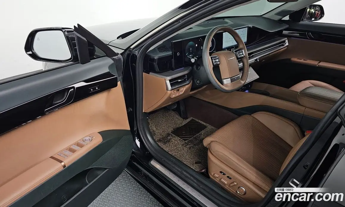 Hyundai Grandeur 2023 1.6 автомат (гидро), фото 13