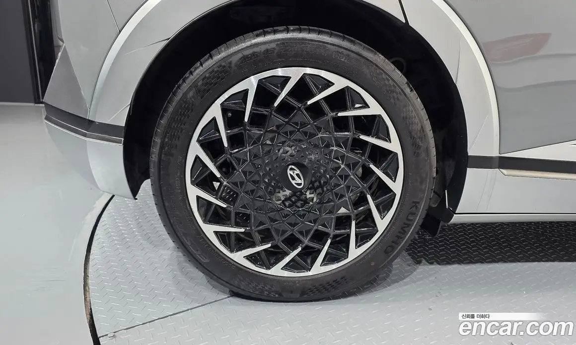 Hyundai Ioniq 5 2021 0.1 автомат (гидро), фото 4 Hyundai Ioniq 5 2021 0.1 автомат (гидро), фото 4