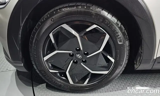 Hyundai Ioniq 5 2021 0.1 автомат (гидро), миниатюра 4