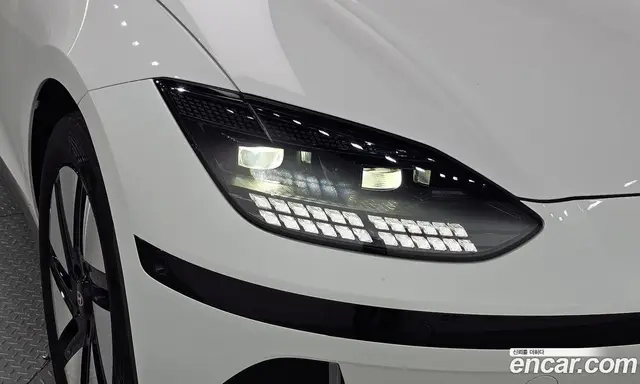 Hyundai Ioniq 6 2023 0.1 автомат (гидро), миниатюра 8 Hyundai Ioniq 6 2023 0.1 автомат (гидро), миниатюра 8