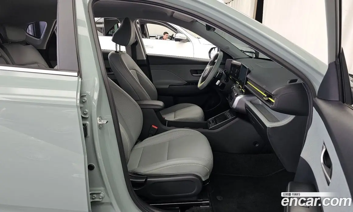 Hyundai Kona 2023 1.6 автомат (гидро), фото 17 Hyundai Kona 2023 1.6 автомат (гидро), фото 17