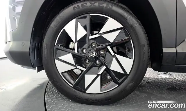 Hyundai Kona 2024 1.6 автомат (гидро), миниатюра 5 Hyundai Kona 2024 1.6 автомат (гидро), миниатюра 5