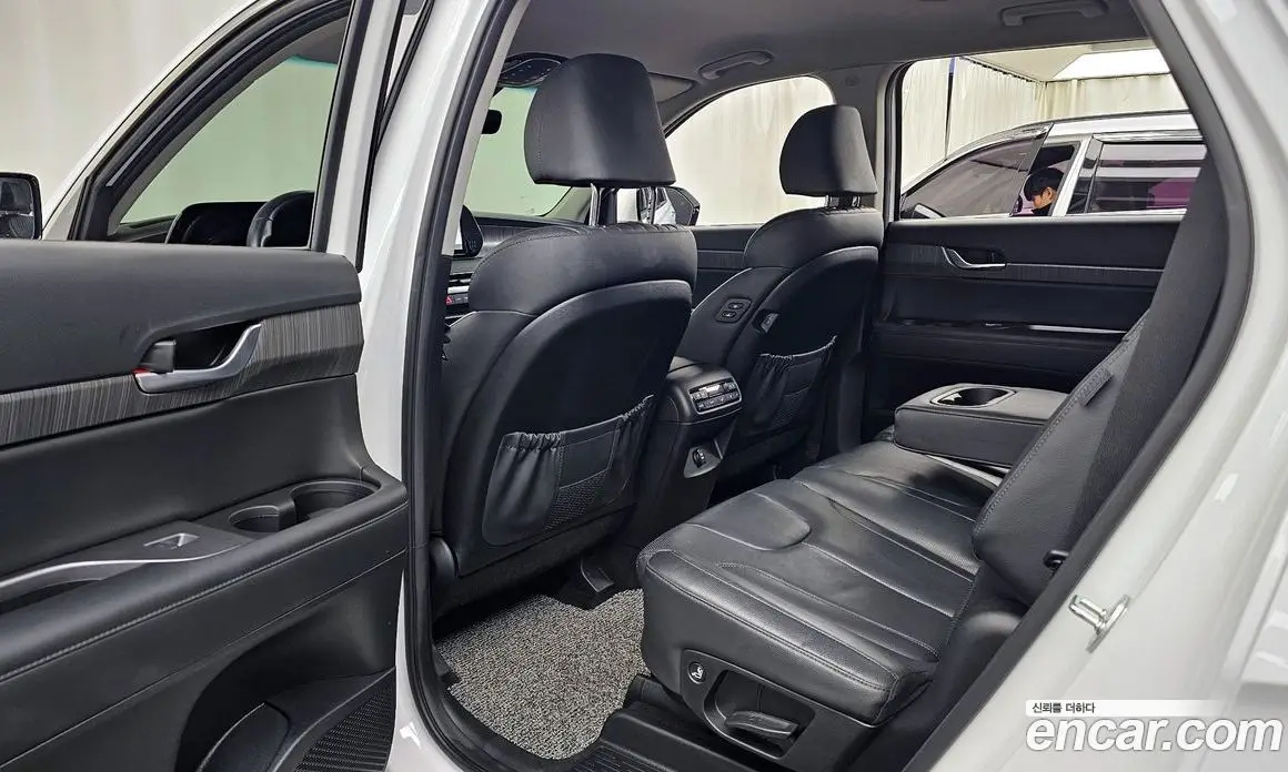 Hyundai Palisade 2023 3.8 автомат (гидро), фото 16