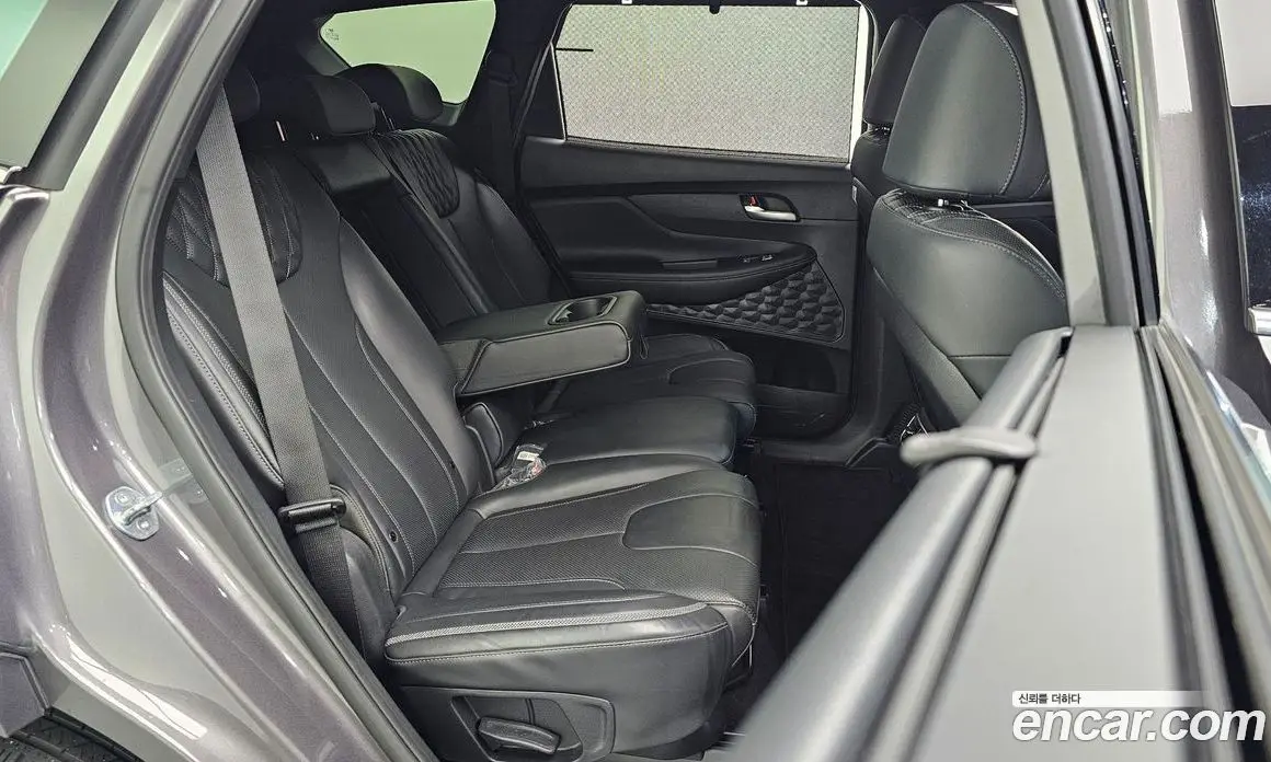 Hyundai Santa Fe 2022 1.6 автомат (гидро), фото 17 Hyundai Santa Fe 2022 1.6 автомат (гидро), фото 17
