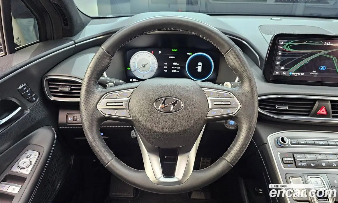 Hyundai Santa Fe 2022 1.6 автомат (гидро), фото 19 Hyundai Santa Fe 2022 1.6 автомат (гидро), фото 19