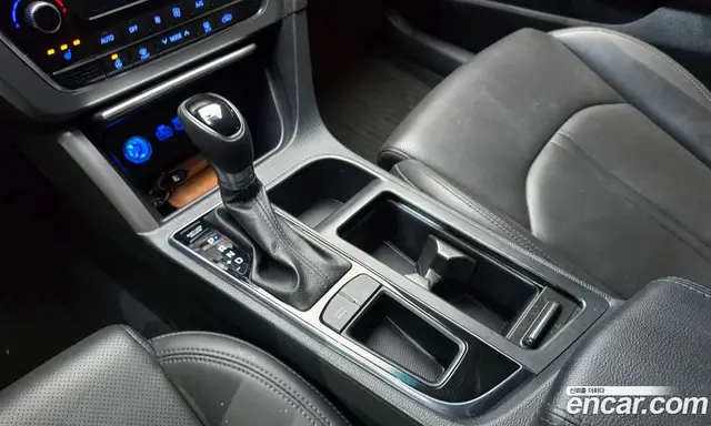 Hyundai Sonata 2015 2.0 автомат (гидро), миниатюра 12