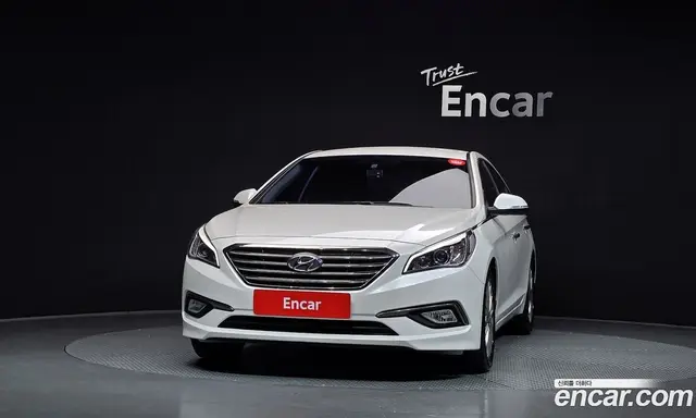 Hyundai Sonata 2015 2.0 автомат (гидро), миниатюра 3