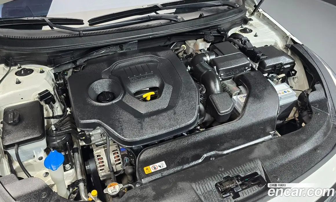 Hyundai Sonata 2015 2.0 автомат (гидро), фото 6