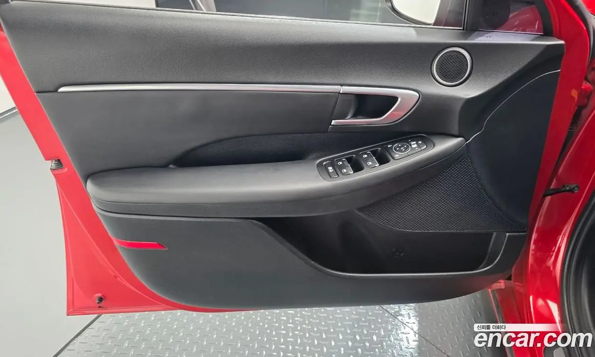 Hyundai Sonata 2019 2.0 автомат (гидро), фото 13