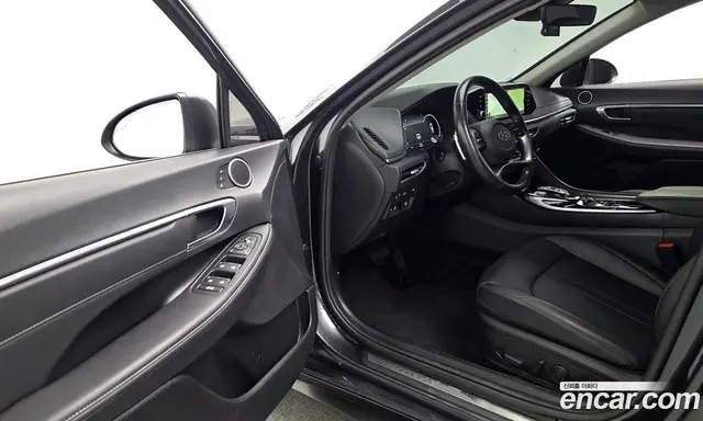 Hyundai Sonata 2022 2.0 автомат (гидро), миниатюра 11 Hyundai Sonata 2022 2.0 автомат (гидро), миниатюра 11