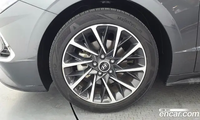 Hyundai Sonata 2022 2.0 автомат (гидро), миниатюра 5 Hyundai Sonata 2022 2.0 автомат (гидро), миниатюра 5