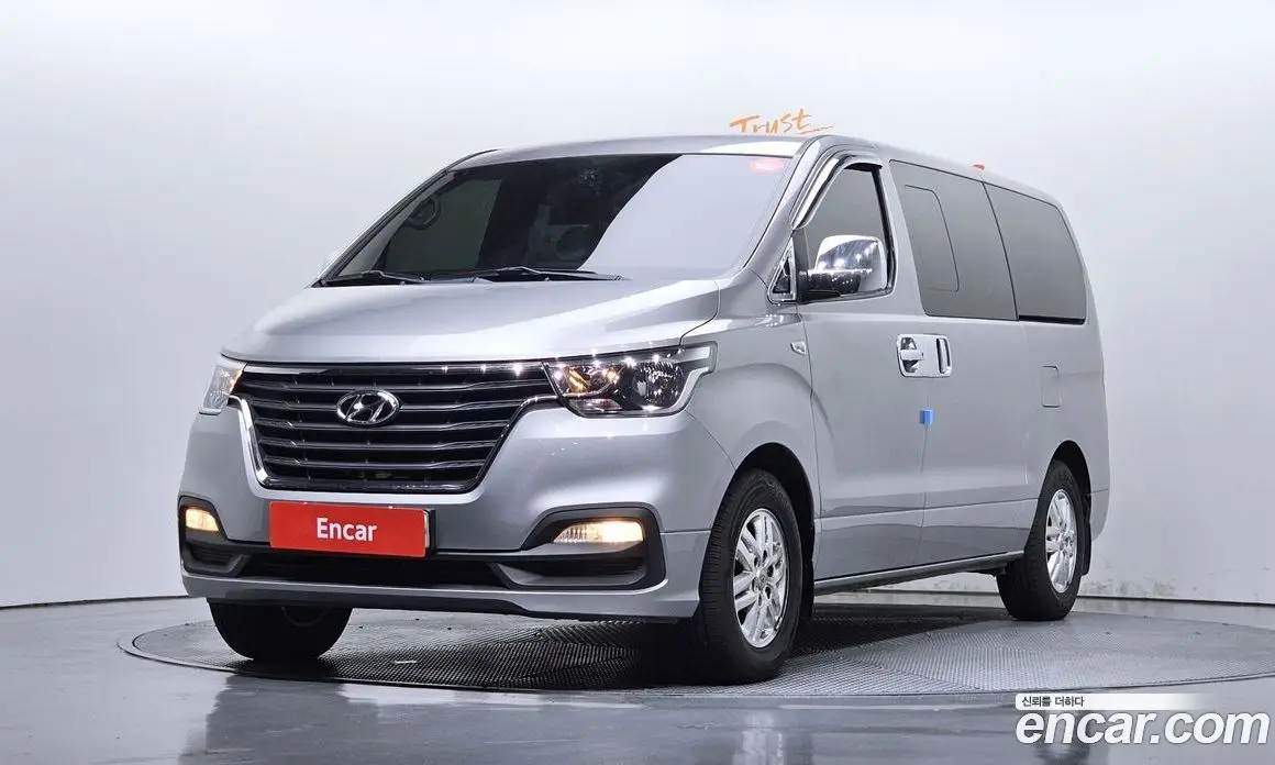 Hyundai Starex 2021 2.5 автомат (гидро), фото 1 Hyundai Starex 2021 2.5 автомат (гидро), фото 1
