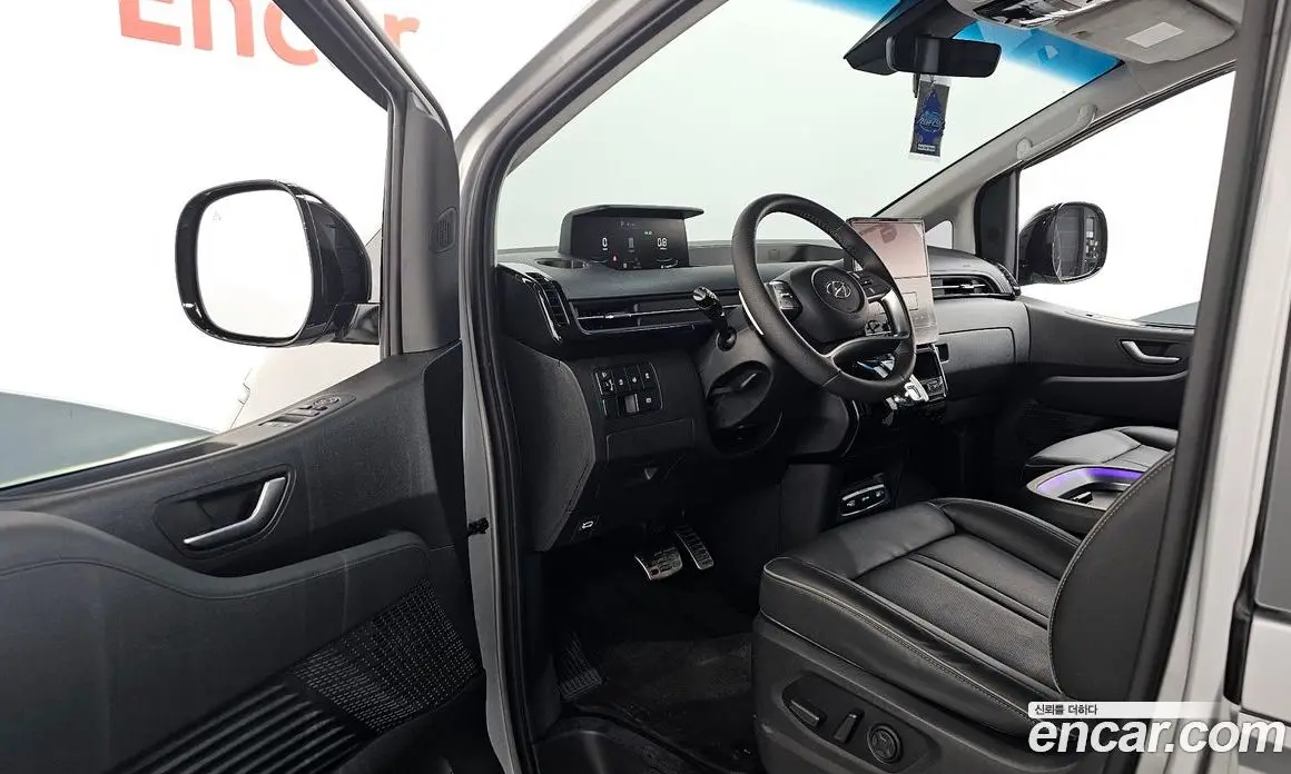 Hyundai Staria 2023 2.2 автомат (гидро), фото 13 Hyundai Staria 2023 2.2 автомат (гидро), фото 13