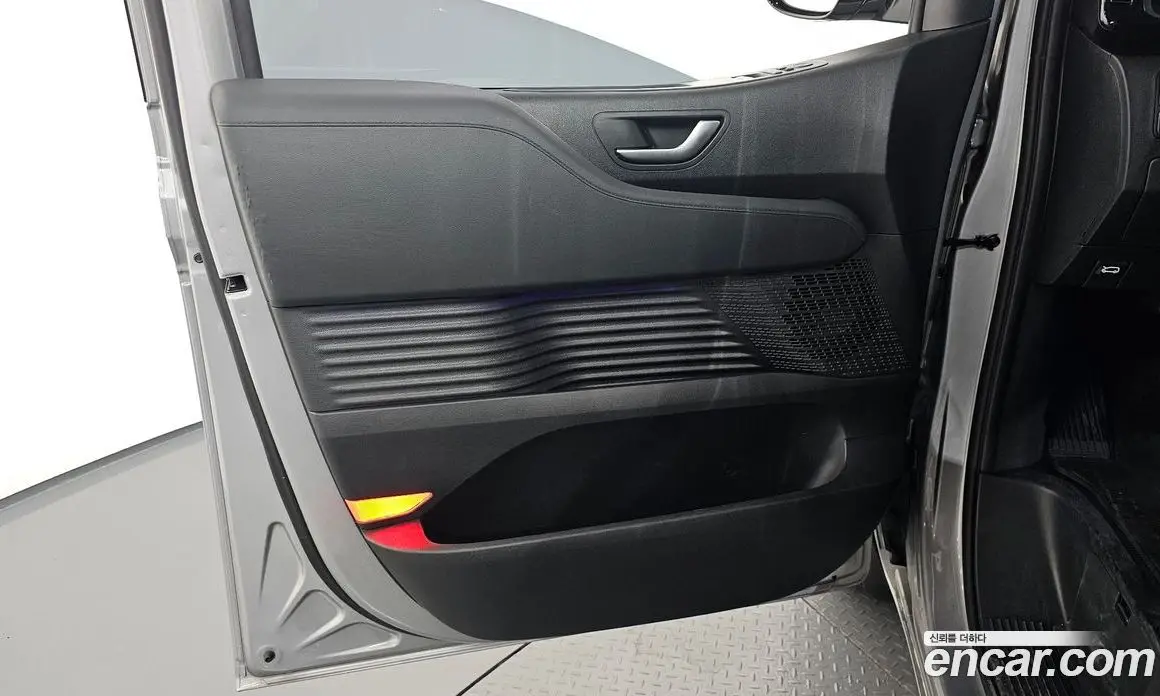 Hyundai Staria 2023 2.2 автомат (гидро), фото 14 Hyundai Staria 2023 2.2 автомат (гидро), фото 14