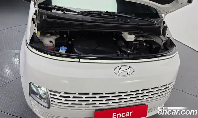 Hyundai Staria 2023 2.2 автомат (гидро), миниатюра 6