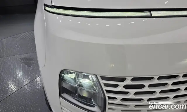 Hyundai Staria 2023 2.2 автомат (гидро), миниатюра 8