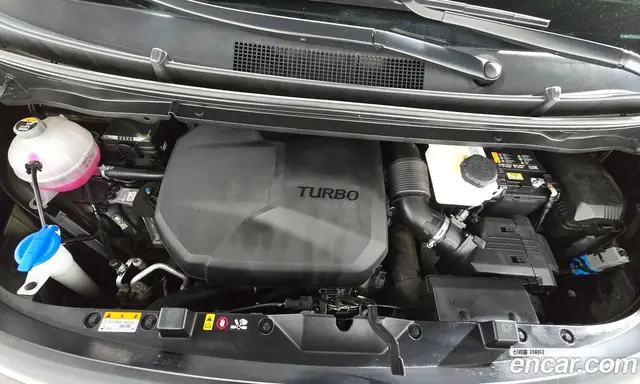 Hyundai Staria 2024 2.2 автомат (гидро), миниатюра 6