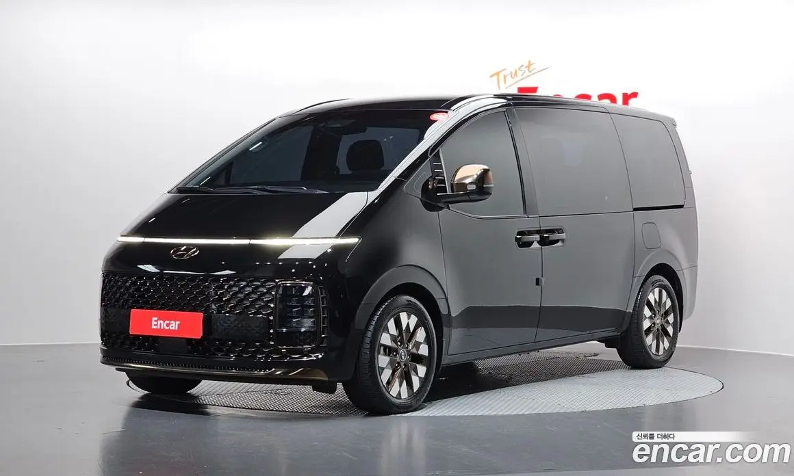 Hyundai Staria 2024 2.2 автомат (гидро), фото 1 Hyundai Staria 2024 2.2 автомат (гидро), фото 1