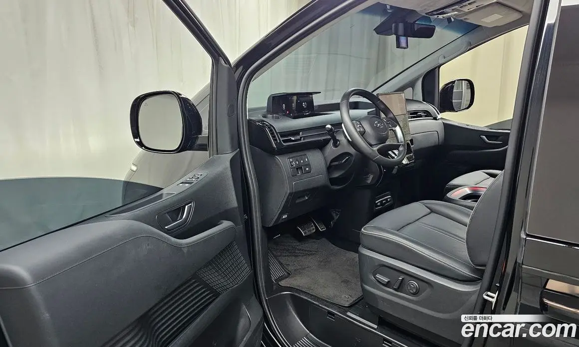 Hyundai Staria 2024 2.2 автомат (гидро), фото 13 Hyundai Staria 2024 2.2 автомат (гидро), фото 13