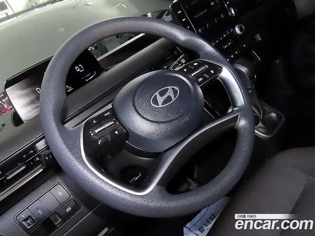 Hyundai Staria 2025 2.2 автомат (гидро), миниатюра 12
