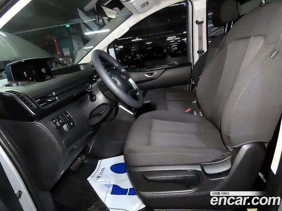 Hyundai Staria 2025 2.2 автомат (гидро), фото 7 Hyundai Staria 2025 2.2 автомат (гидро), фото 7