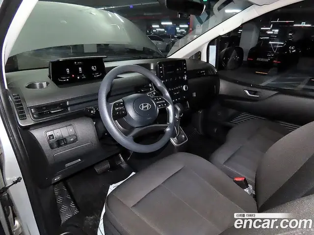 Hyundai Staria 2025 2.2 автомат (гидро), миниатюра 10 Hyundai Staria 2025 2.2 автомат (гидро), миниатюра 10