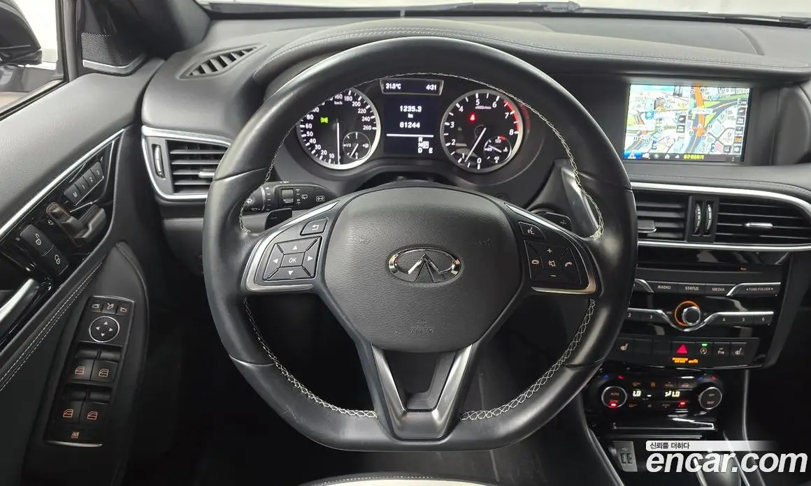 Infiniti Q30 2017 2.0 автомат (гидро), фото 18