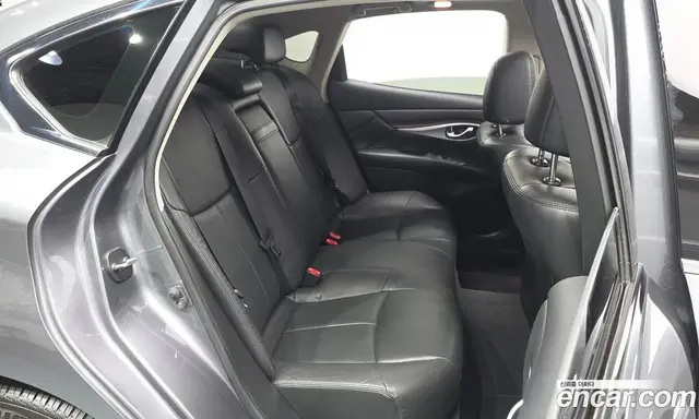 Infiniti Q70 2017 3.7 автомат (гидро), миниатюра 11