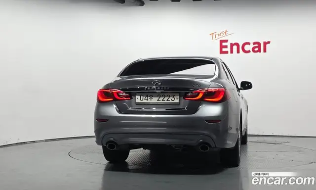 Infiniti Q70 2017 3.7 автомат (гидро), миниатюра 4