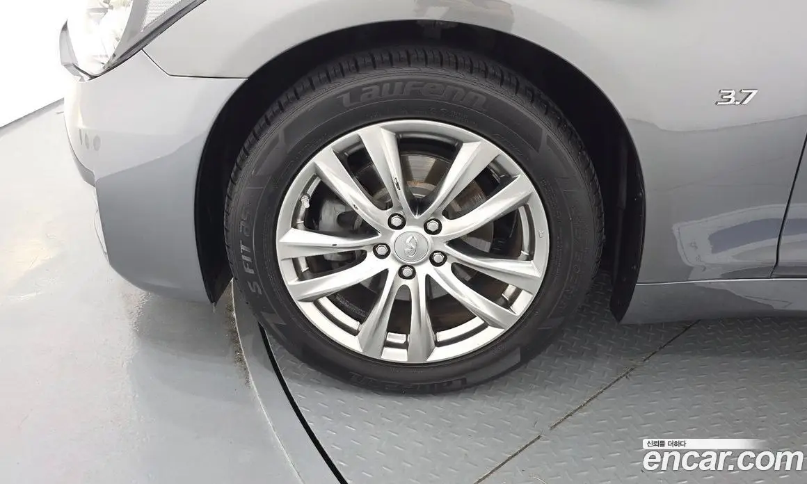 Infiniti Q70 2017 3.7 автомат (гидро), фото 5