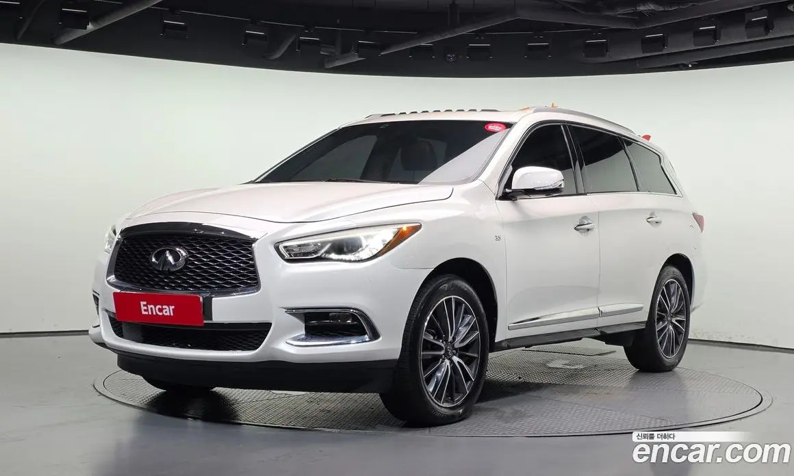 Infiniti QX60 2018 3.5 автомат (гидро), фото 1 Infiniti QX60 2018 3.5 автомат (гидро), фото 1