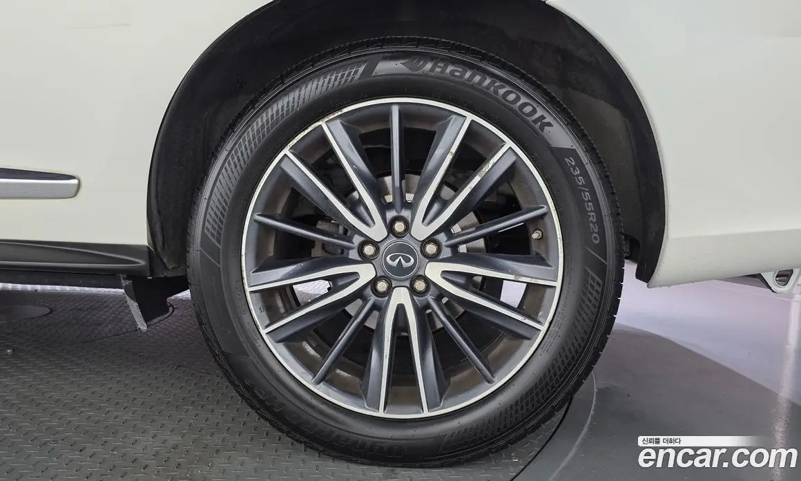 Infiniti QX60 2018 3.5 автомат (гидро), фото 7 Infiniti QX60 2018 3.5 автомат (гидро), фото 7
