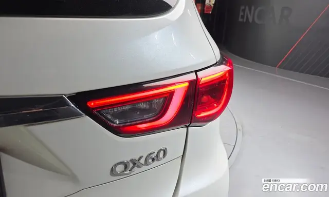 Infiniti QX60 2018 3.5 автомат (гидро), миниатюра 9 Infiniti QX60 2018 3.5 автомат (гидро), миниатюра 9