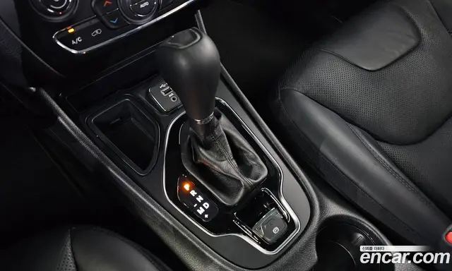 Jeep Cherokee 2020 2.4 автомат (гидро), миниатюра 12