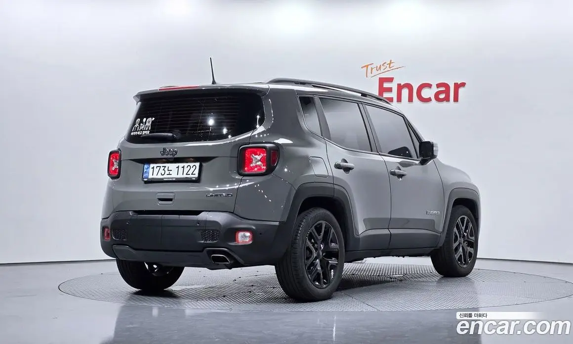 Jeep Renegade 2022 1.3 автомат (гидро), фото 2 Jeep Renegade 2022 1.3 автомат (гидро), фото 2