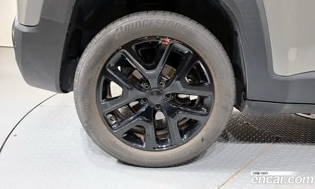 Jeep Renegade 2022 1.3 автомат (гидро), миниатюра 5 Jeep Renegade 2022 1.3 автомат (гидро), миниатюра 5
