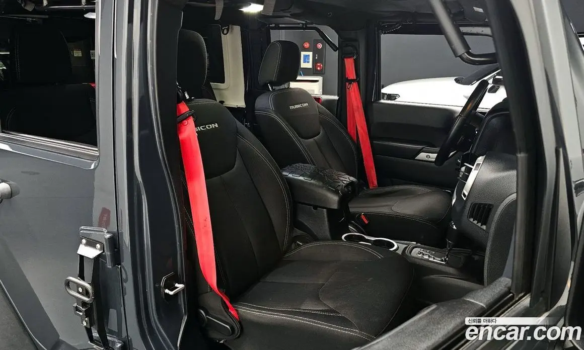 Jeep Wrangler 2016 3.6 автомат (гидро), фото 13 Jeep Wrangler 2016 3.6 автомат (гидро), фото 13