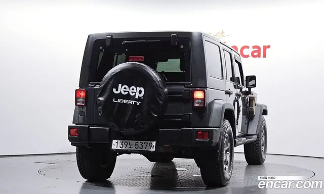 Jeep Wrangler 2016 3.6 автомат (гидро), миниатюра 4 Jeep Wrangler 2016 3.6 автомат (гидро), миниатюра 4