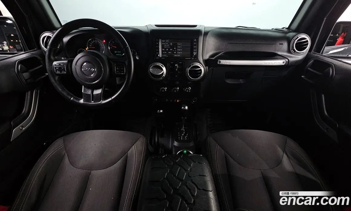 Jeep Wrangler 2016 3.6 автомат (гидро), фото 10 Jeep Wrangler 2016 3.6 автомат (гидро), фото 10