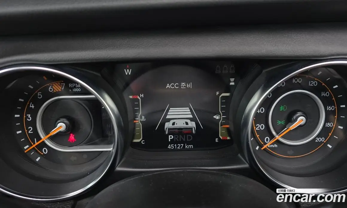 Jeep Wrangler 2022 2.0 автомат (гидро), фото 11 Jeep Wrangler 2022 2.0 автомат (гидро), фото 11