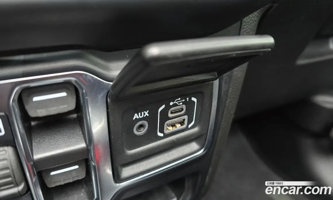 Jeep Wrangler 2022 2.0 автомат (гидро), фото 18 Jeep Wrangler 2022 2.0 автомат (гидро), фото 18